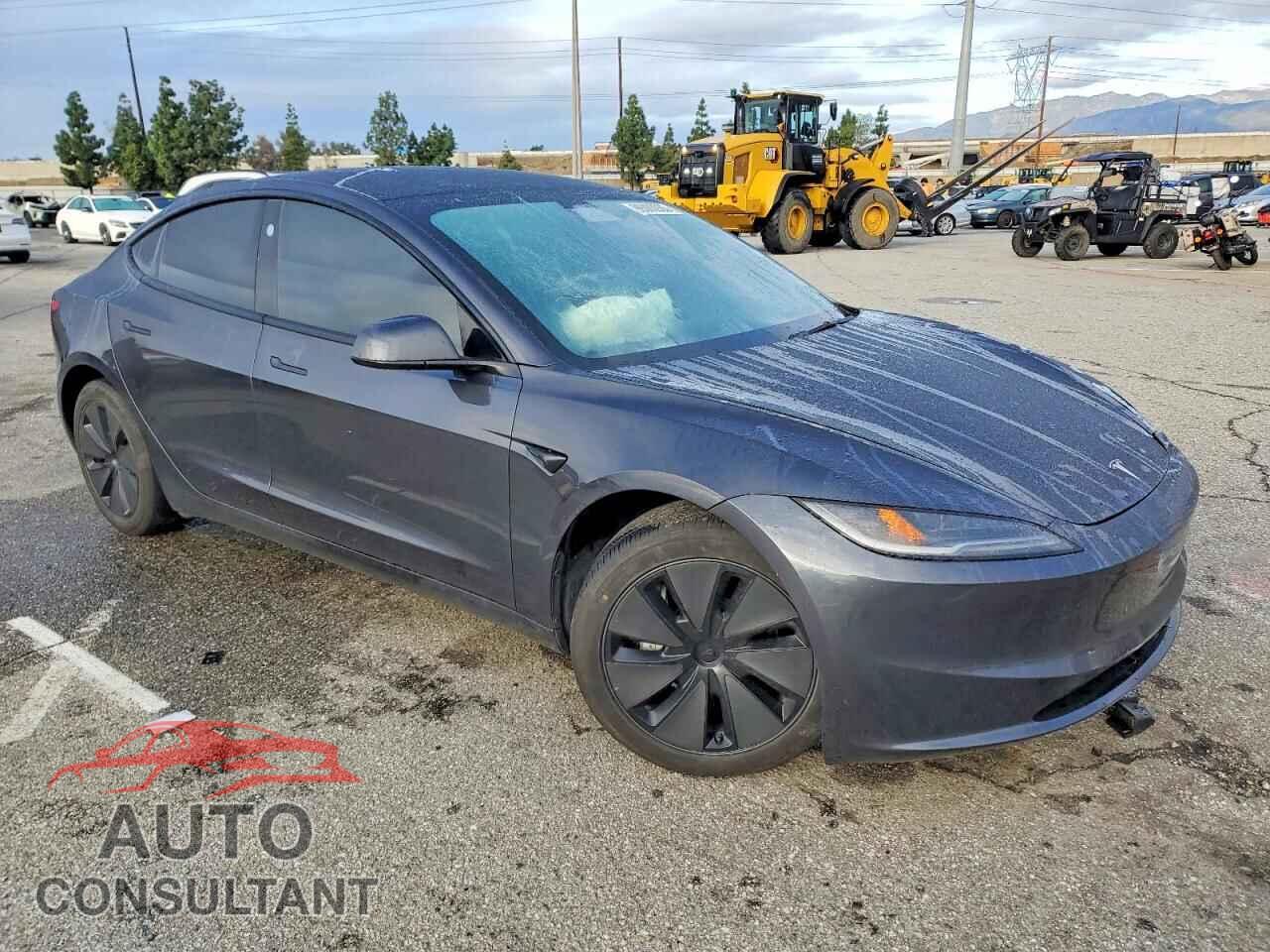 TESLA MODEL 3 2024 - 5YJ3E1EA5RF745895