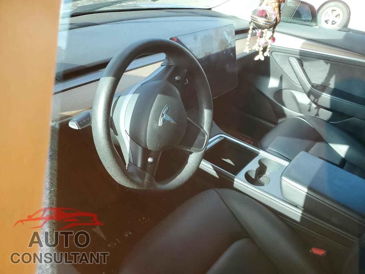 TESLA MODEL 3 2023 - 5YJ3E1EA5PF667986