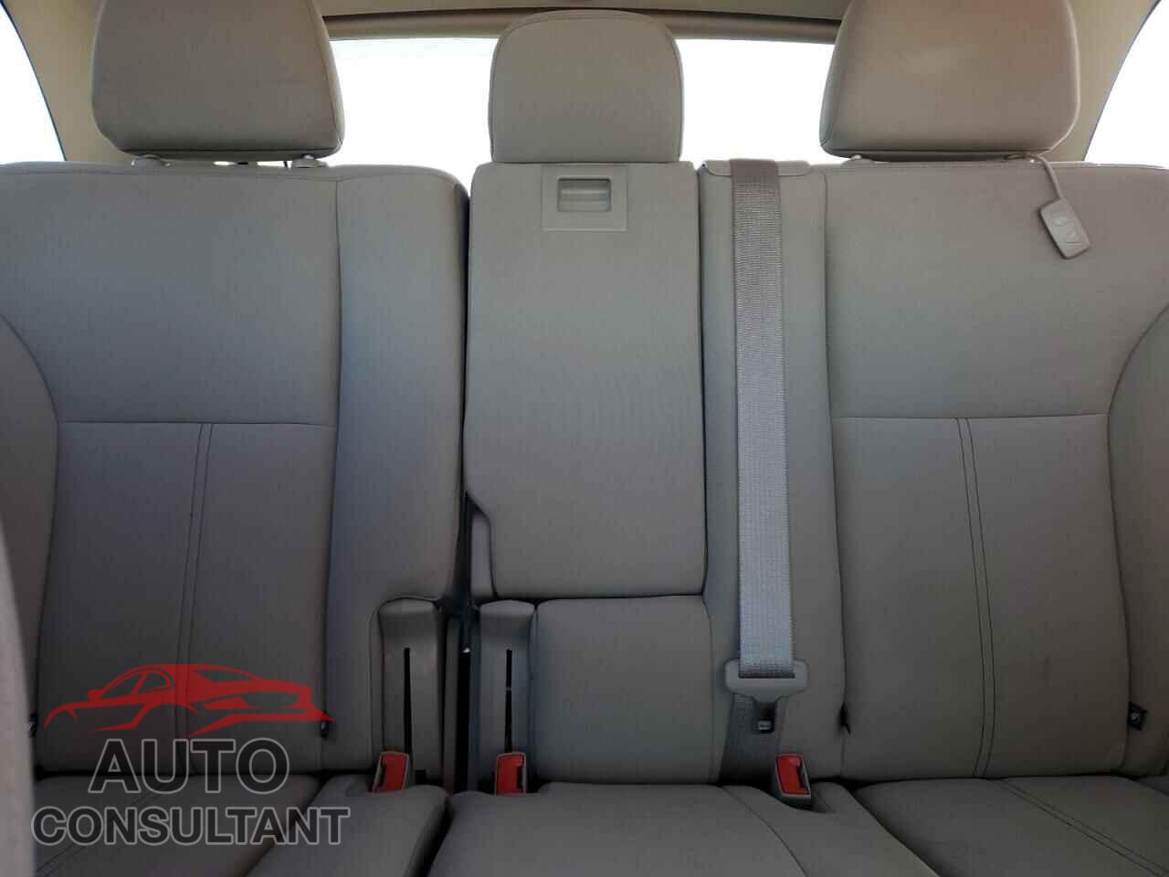 FORD EDGE 2013 - 2FMDK3GC2DBB05247