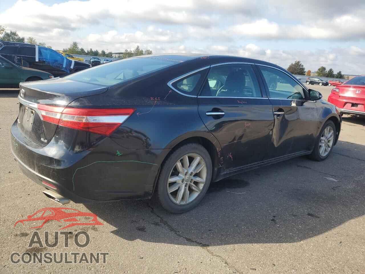 TOYOTA AVALON 2013 - 4T1BK1EB0DU027227