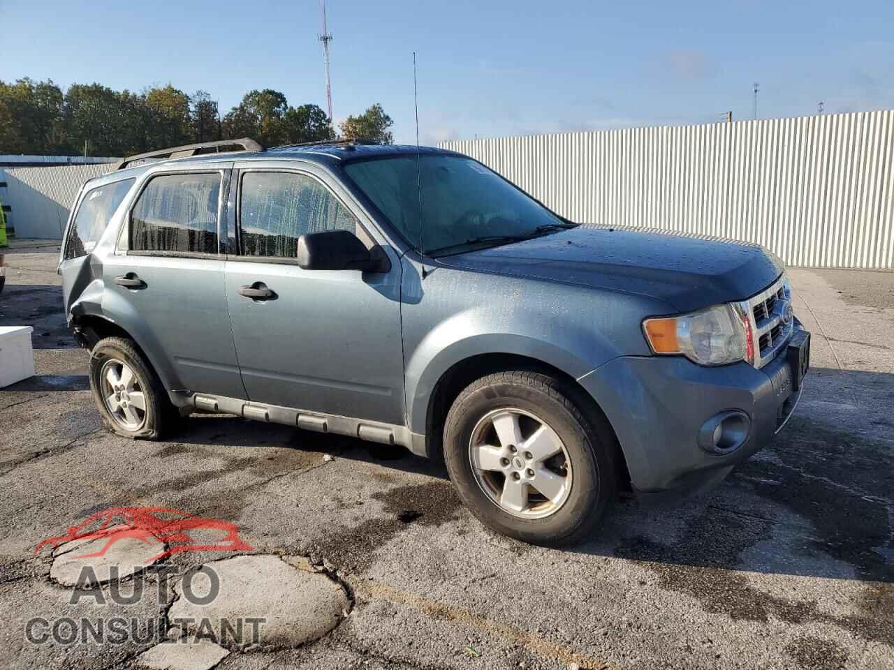 FORD ESCAPE 2010 - 1FMCU0DG2AKB07075