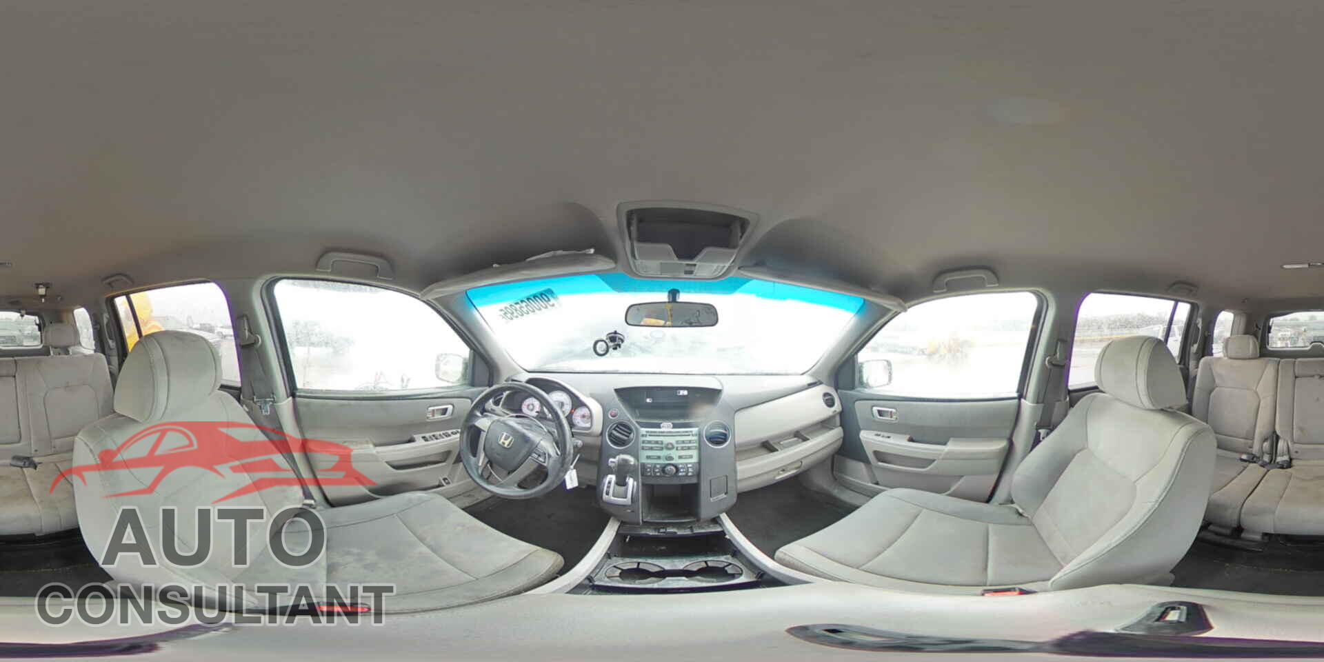 HONDA PILOT 2011 - 5FNYF3H21BB044781