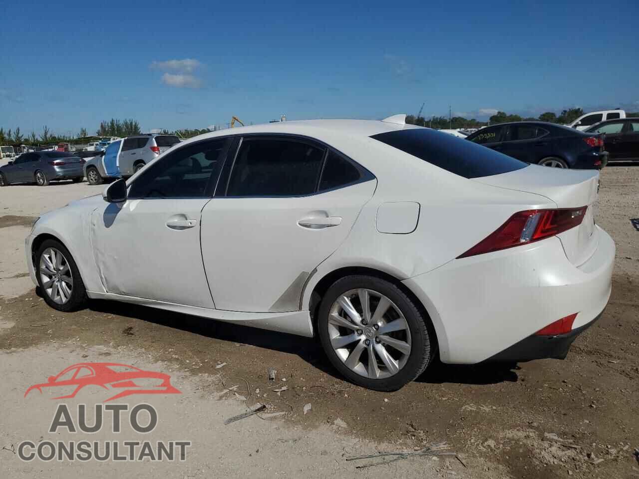 LEXUS IS 2014 - JTHBF1D20E5041391