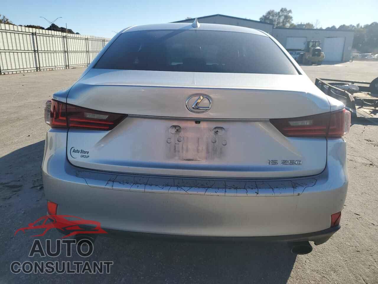 LEXUS IS 2014 - JTHBF1D2XE5034156