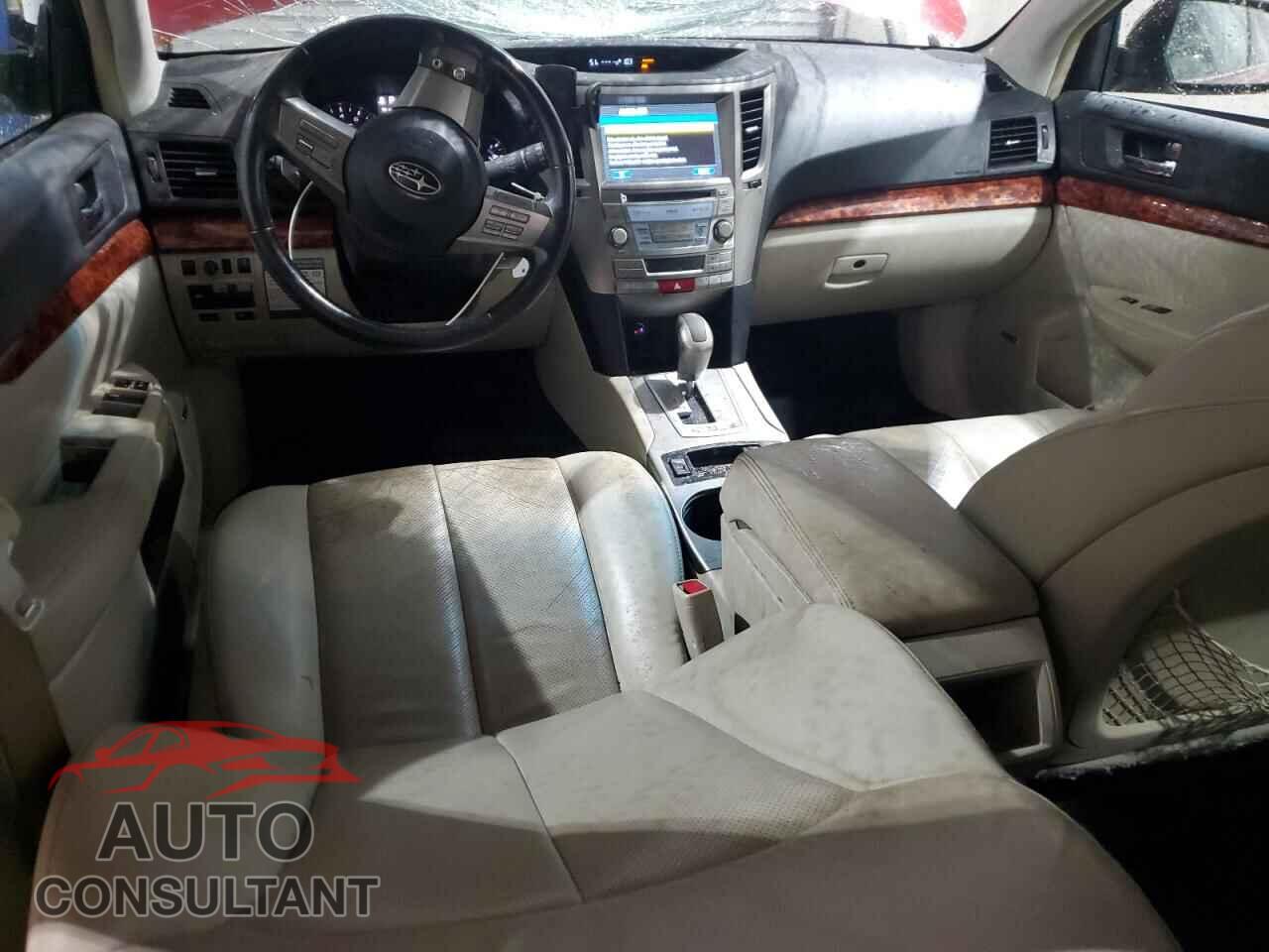 SUBARU OUTBACK 2011 - 4S4BRBLC8B3379004