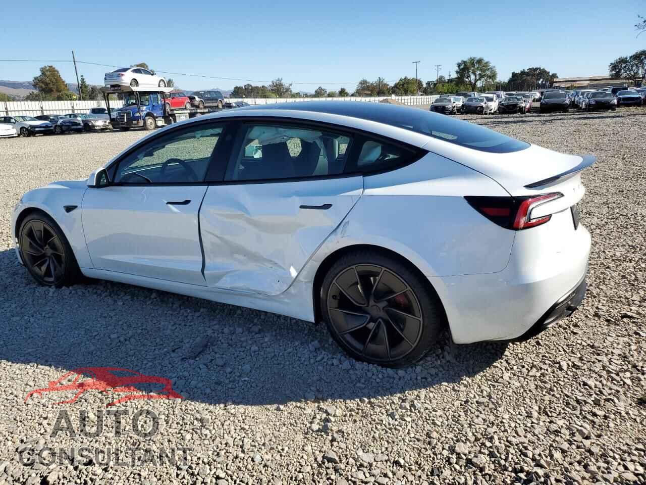 TESLA MODEL 3 2025 - 5YJ3E1ET0SF966716