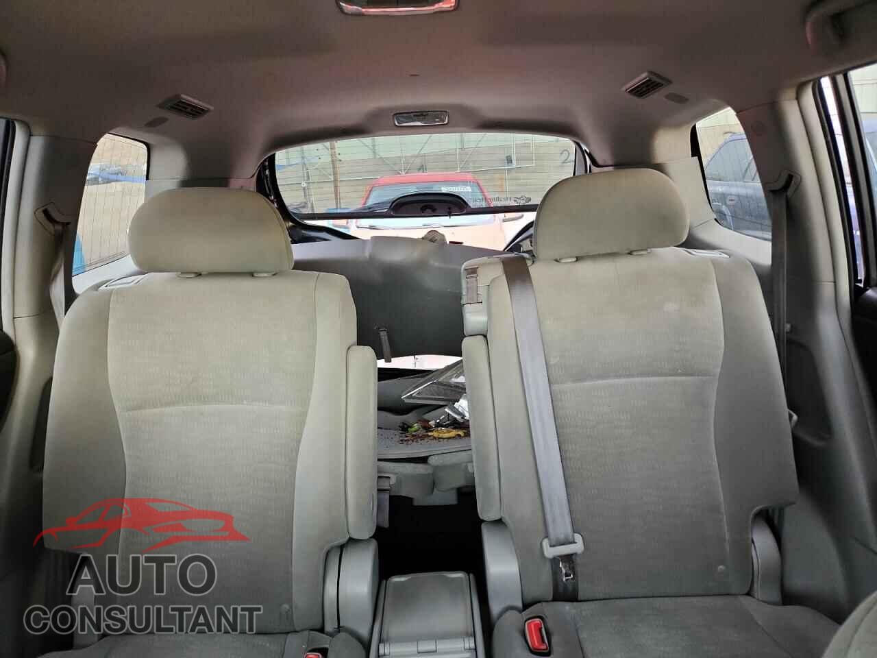 TOYOTA HIGHLANDER 2013 - 5TDBK3EH8DS236899