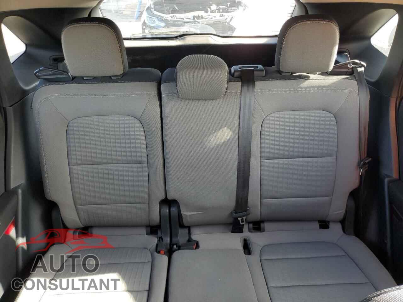 FORD ESCAPE 2020 - 1FMCU9F69LUA49594