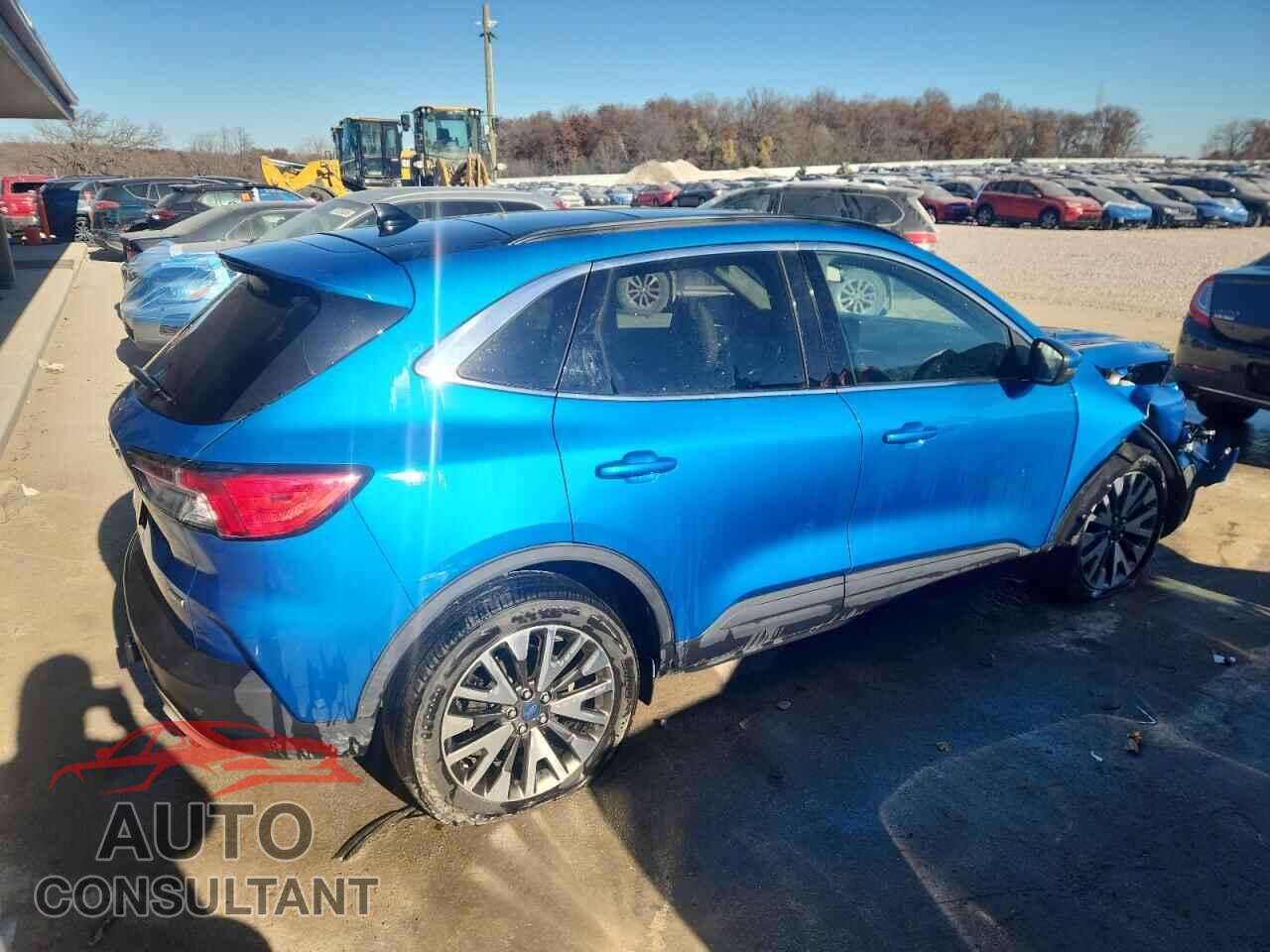 FORD ESCAPE 2020 - 1FMCU9J97LUA00640