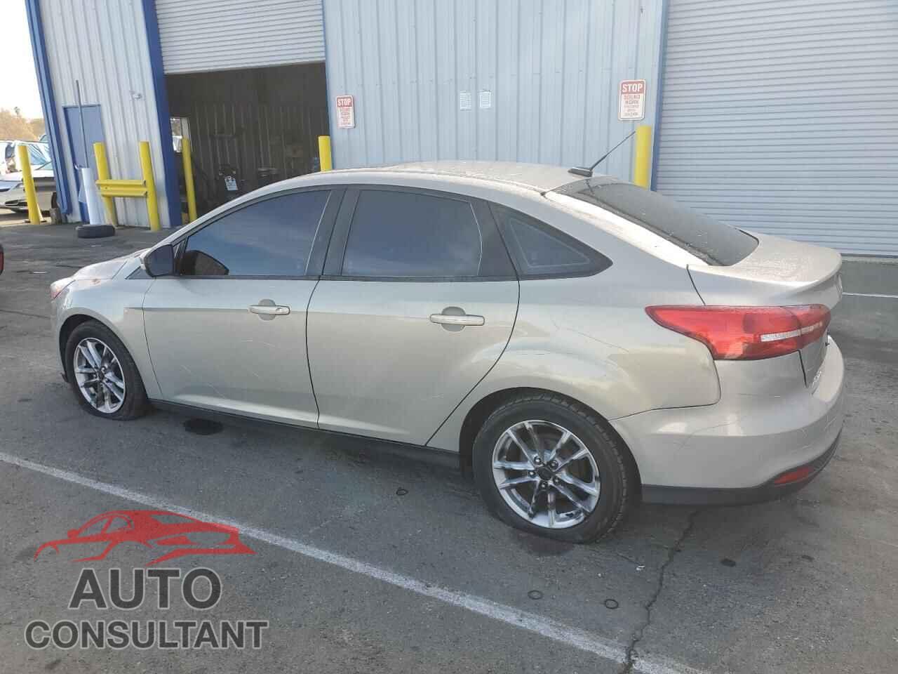 FORD FOCUS 2015 - 1FADP3F21FL201801