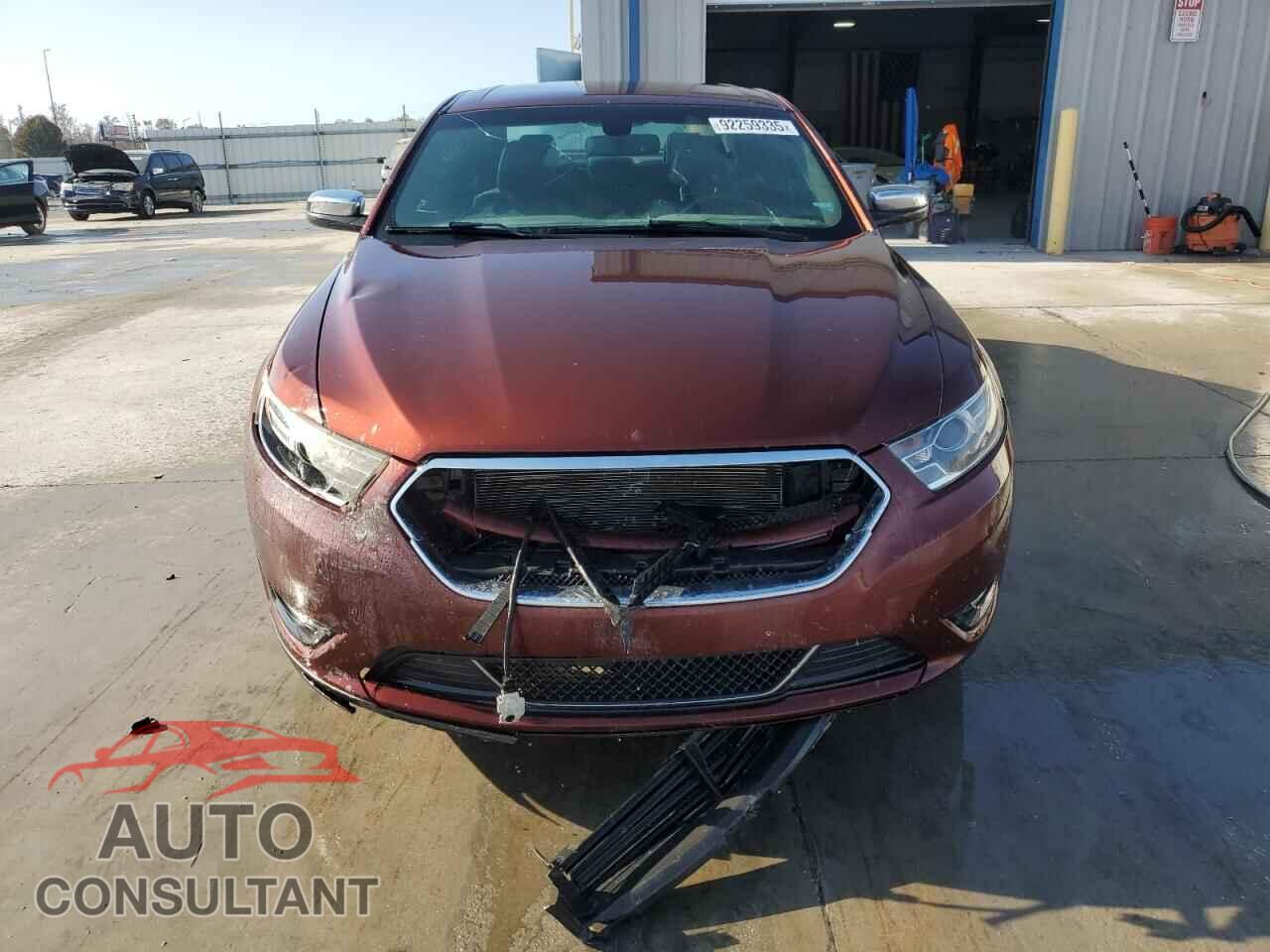 FORD TAURUS 2015 - 1FAHP2J88FG125526