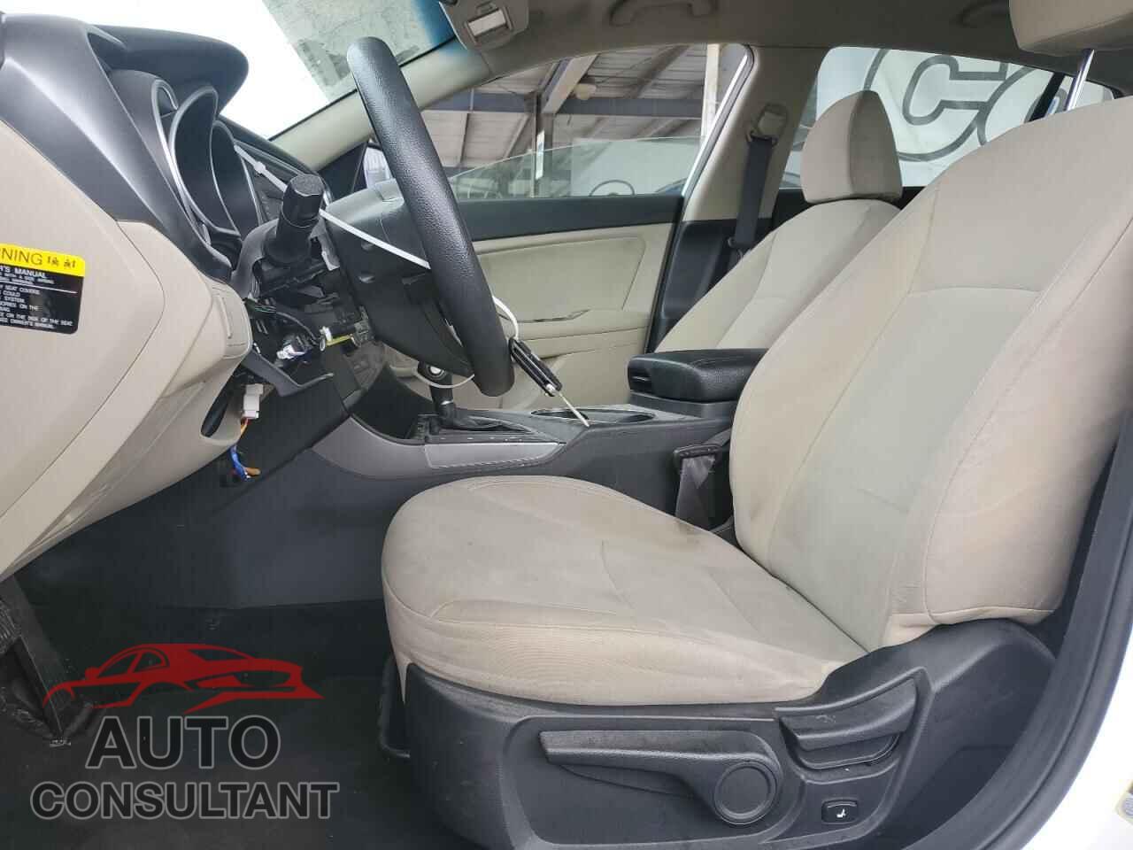 KIA OPTIMA 2015 - KNAGM4A79F5629044