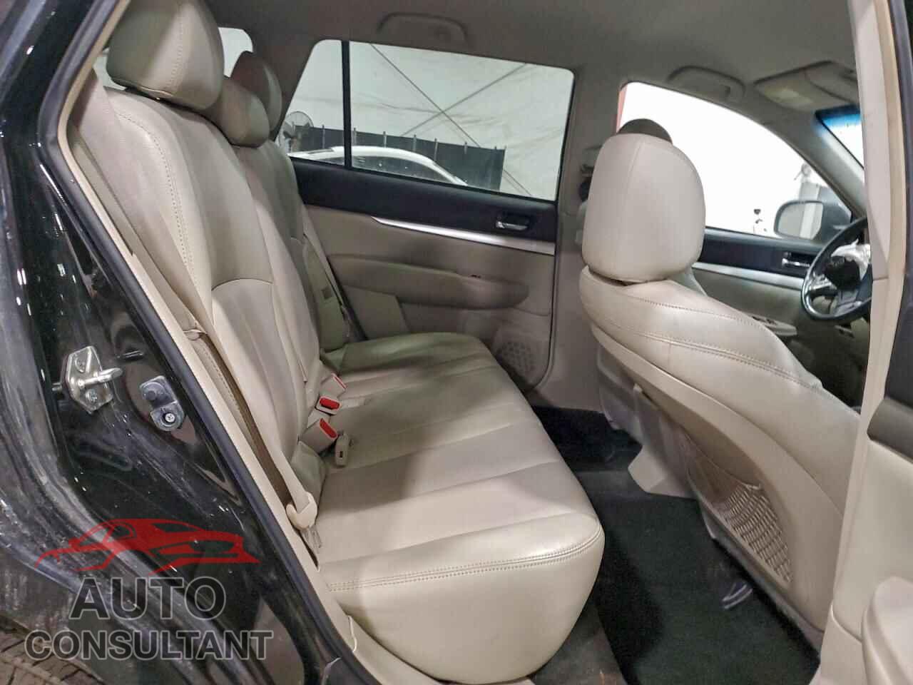 SUBARU OUTBACK 2013 - 4S4BRBCC7D3201247