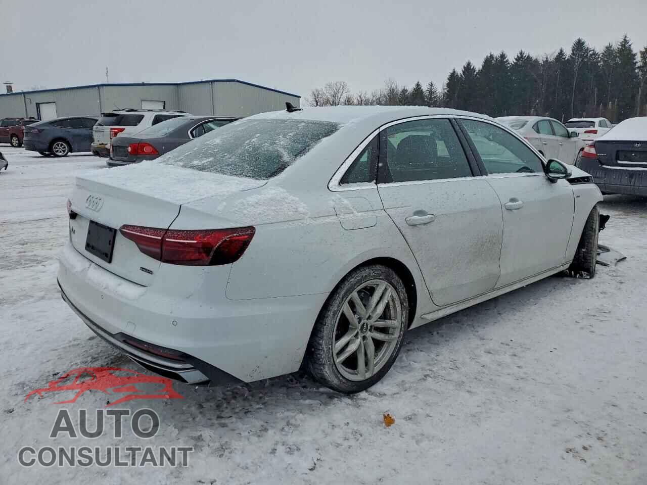 AUDI A4 2022 - WAUEAAF44NN007205