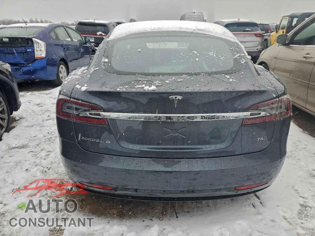 TESLA MODEL S 2016 - 5YJSA1E21GF159367