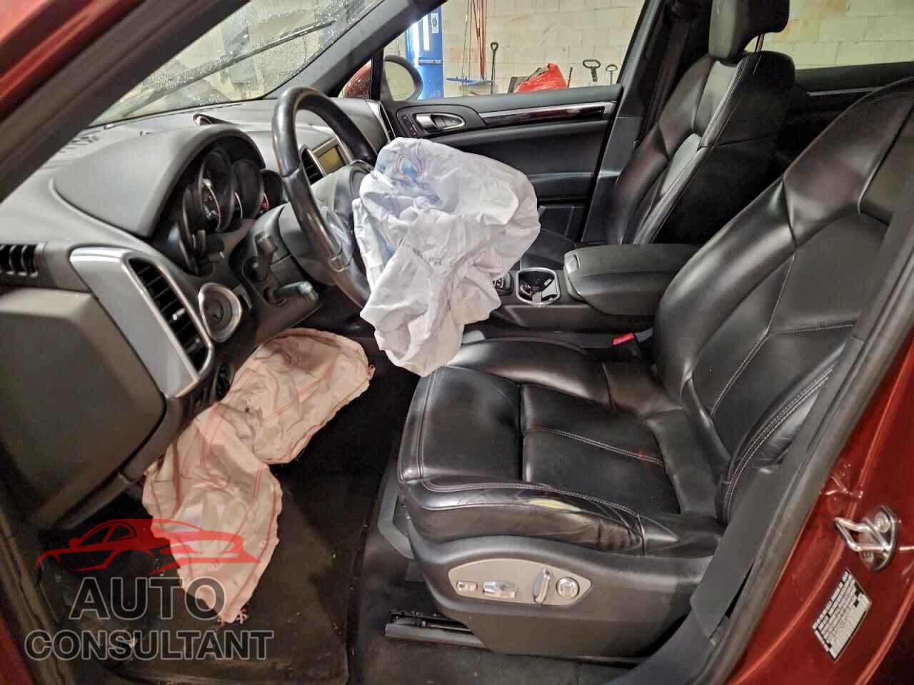 PORSCHE CAYENNE 2012 - WP1AA2A21CLA09983