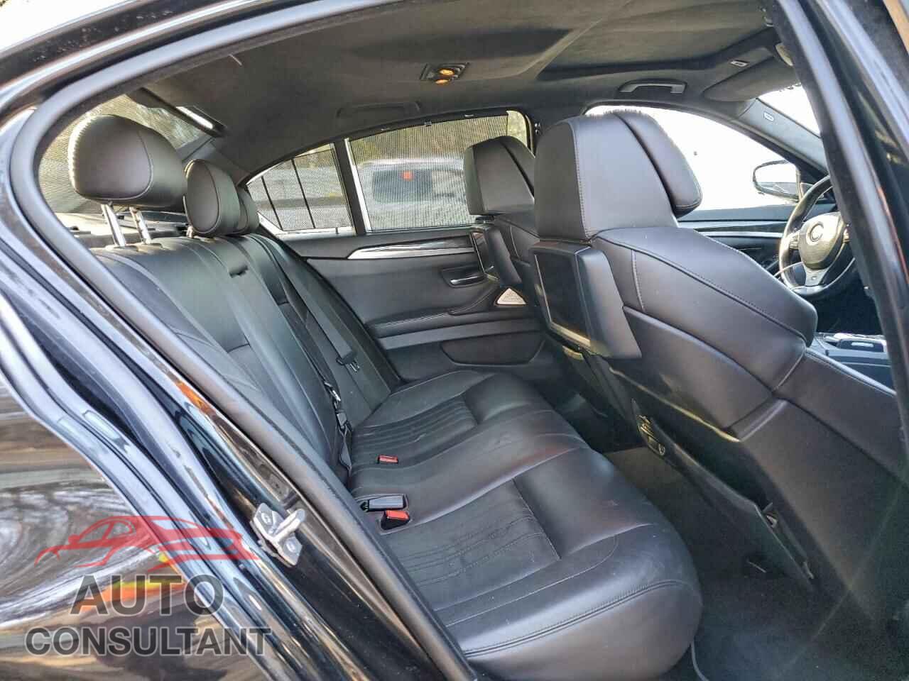 BMW M5 2013 - WBSFV9C53DC773033