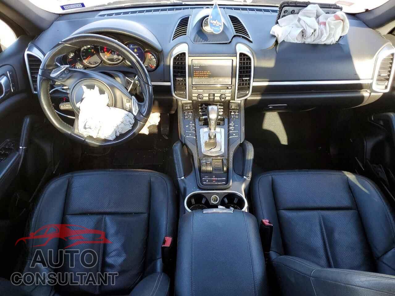 PORSCHE CAYENNE 2013 - WP1AA2A23DLA11204