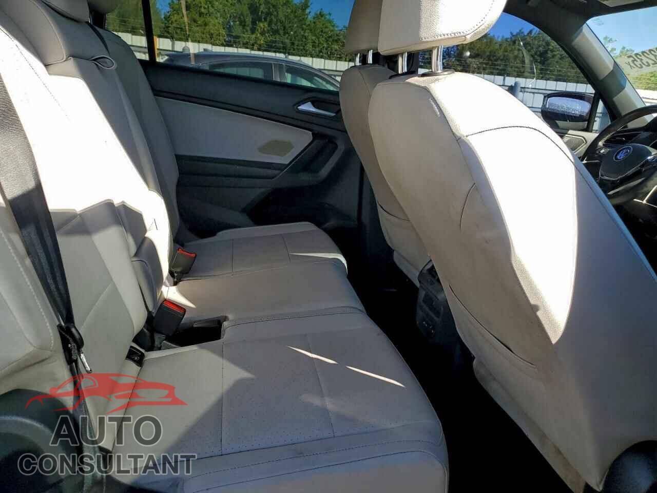 VOLKSWAGEN TIGUAN 2021 - 3VV3B7AX4MM128564