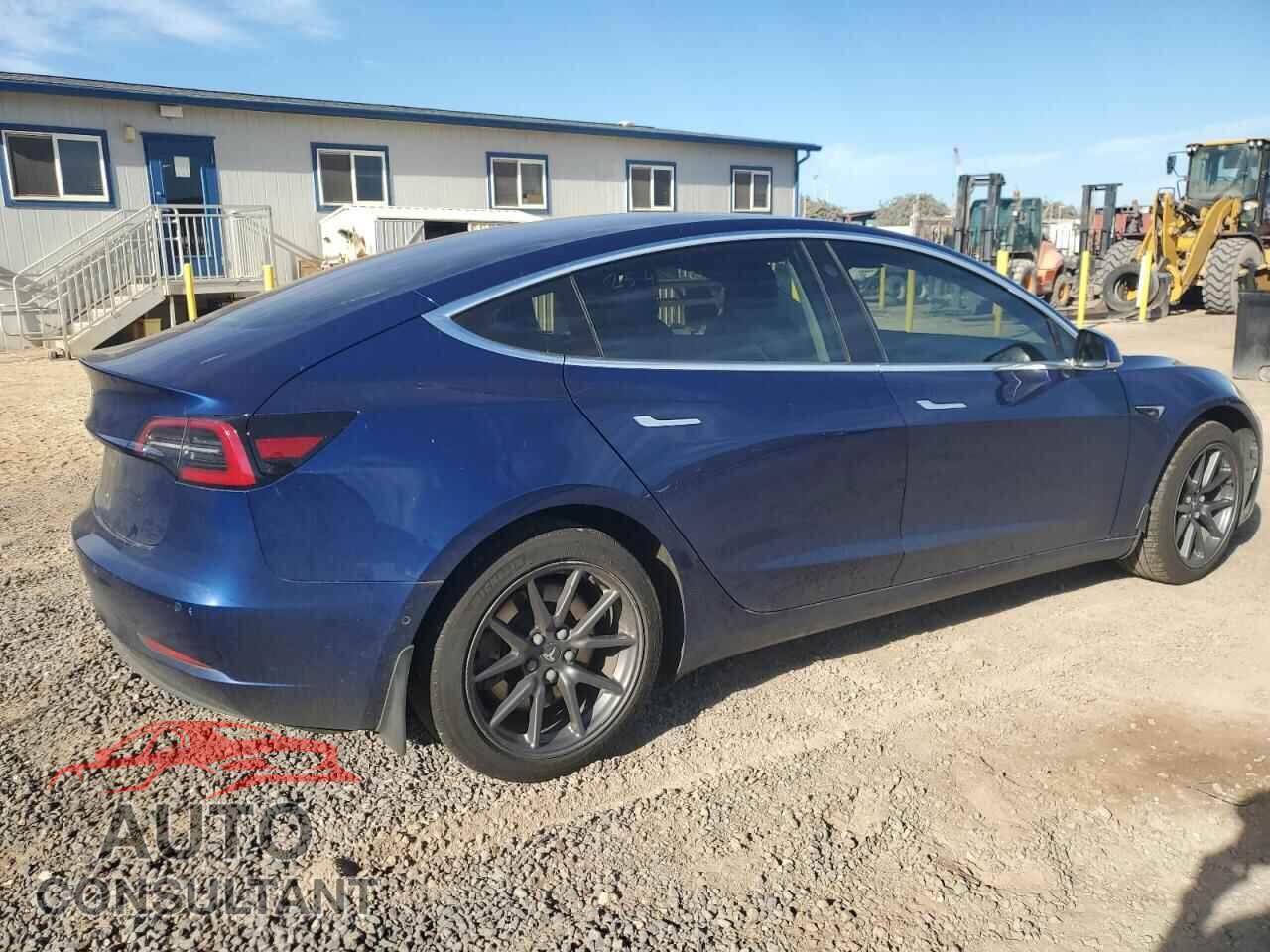 TESLA MODEL 3 2018 - 5YJ3E1EA8JF041940