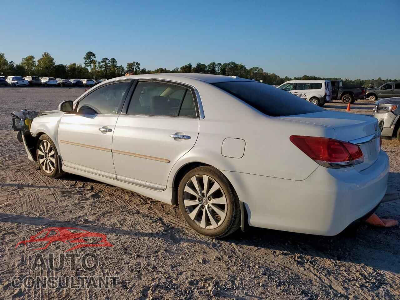 TOYOTA AVALON 2012 - 4T1BK3DB2CU454761