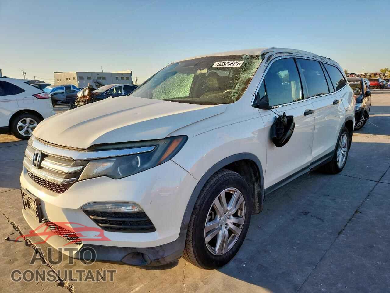 HONDA PILOT 2017 - 5FNYF5H12HB037236