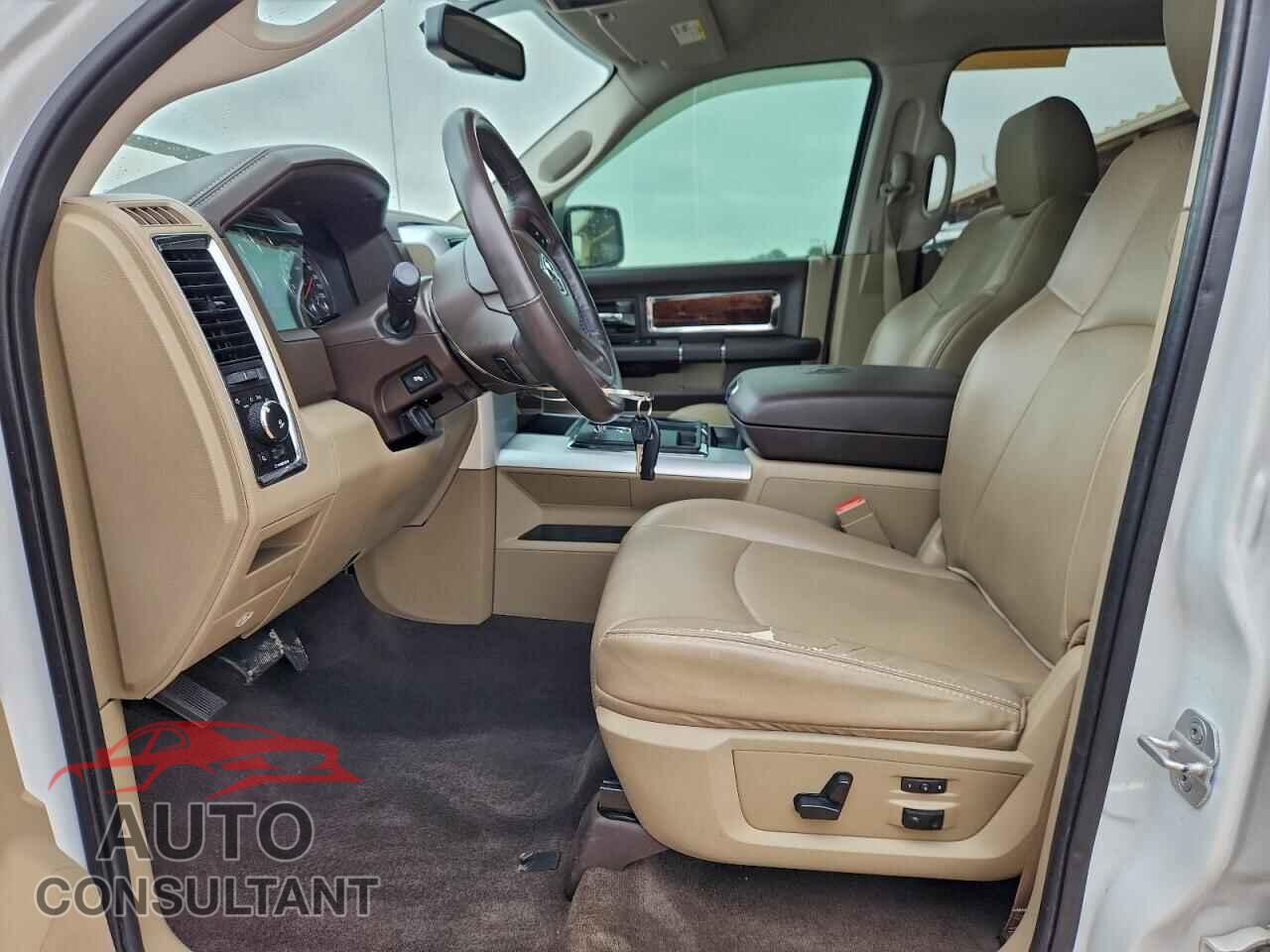 DODGE RAM 1500 2012 - 1C6RD6NT5CS261979