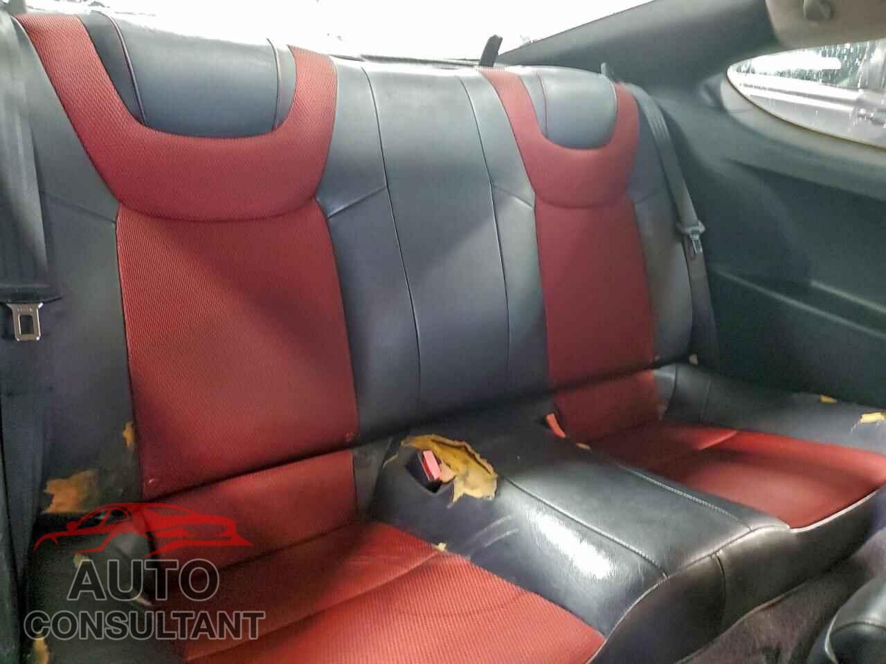 HYUNDAI GENESIS 2012 - KMHHT6KD6CU074237