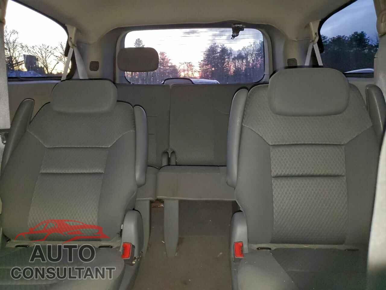 DODGE CARAVAN 2010 - 2D4RN4DE0AR116072