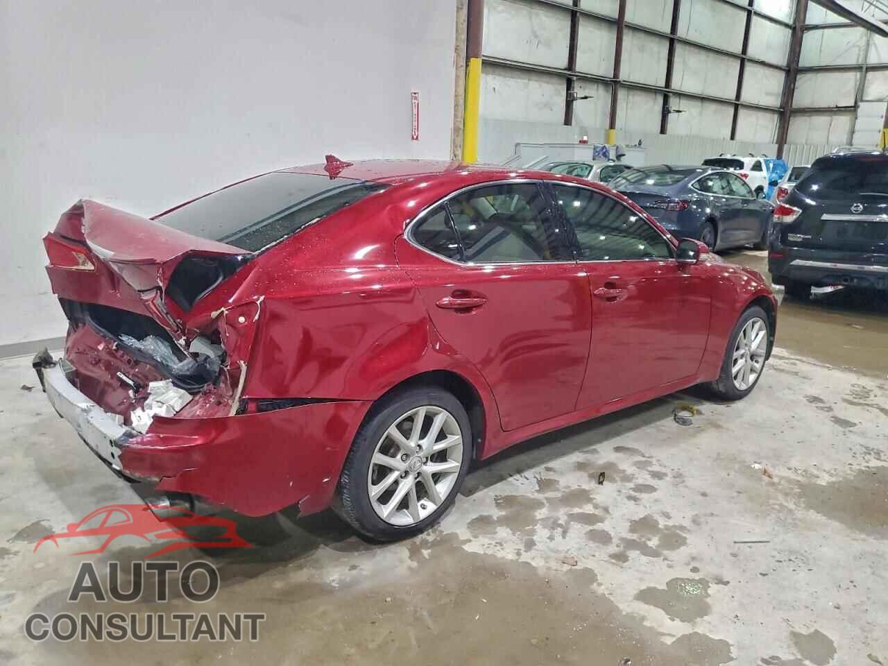 LEXUS IS 2012 - JTHCF5C26C5055547
