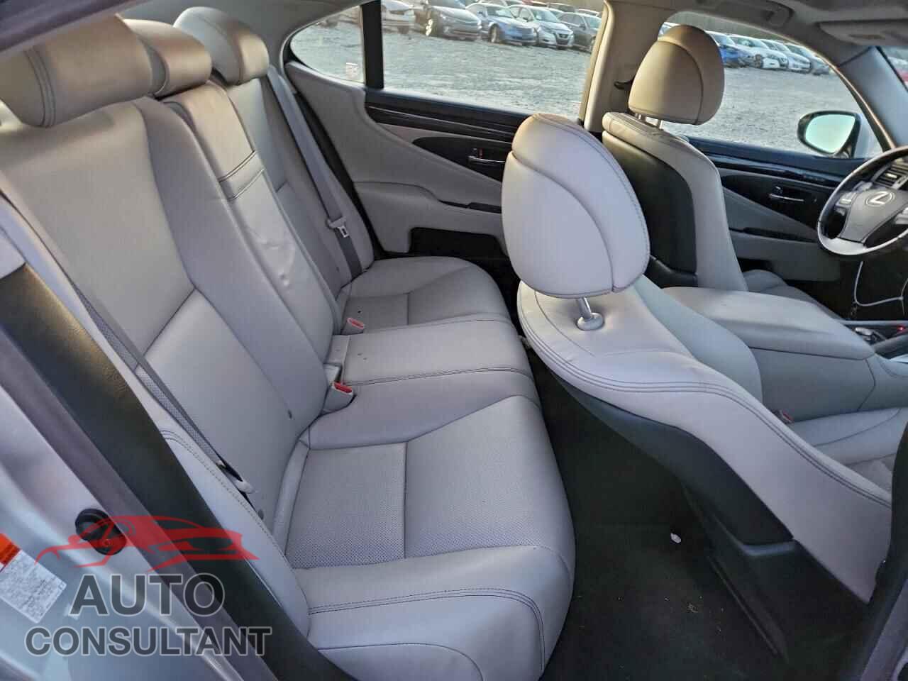 LEXUS LS460 2017 - JTHBL5EF6H5147088