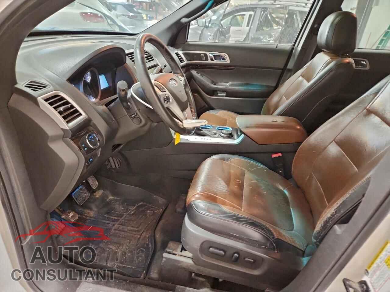 FORD EXPLORER 2013 - 1FM5K8F84DGA54552