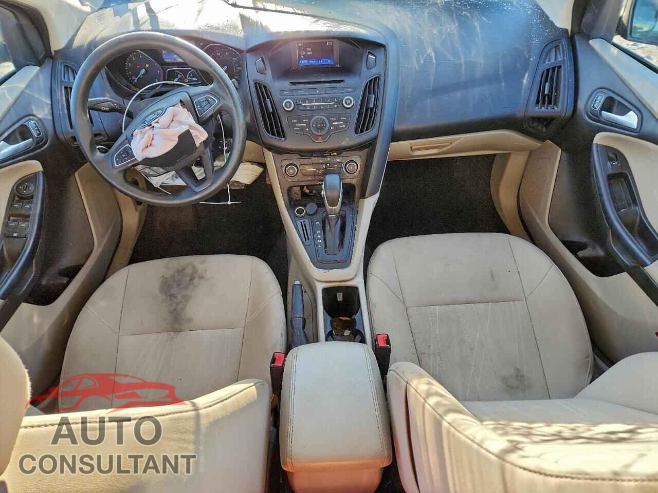 FORD FOCUS 2017 - 1FADP3F22HL203849