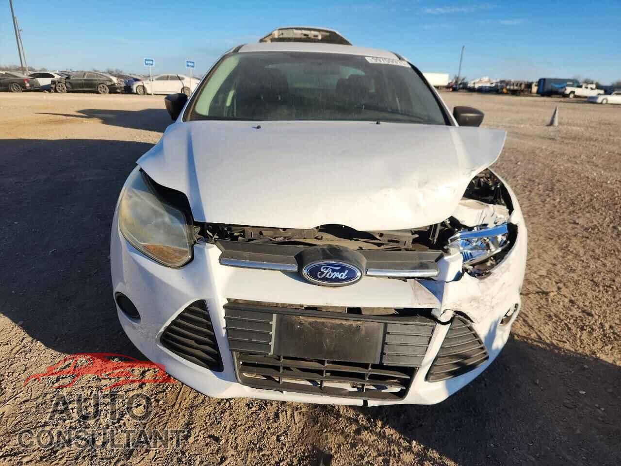 FORD FOCUS 2014 - 1FADP3E2XEL316655