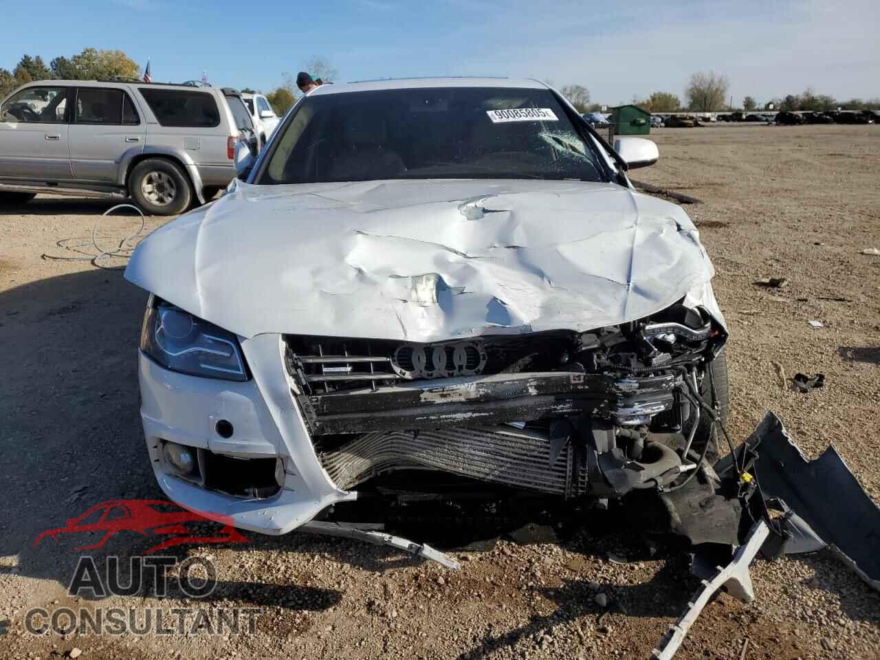 AUDI A4 2012 - WAUFFAFL3CN013913