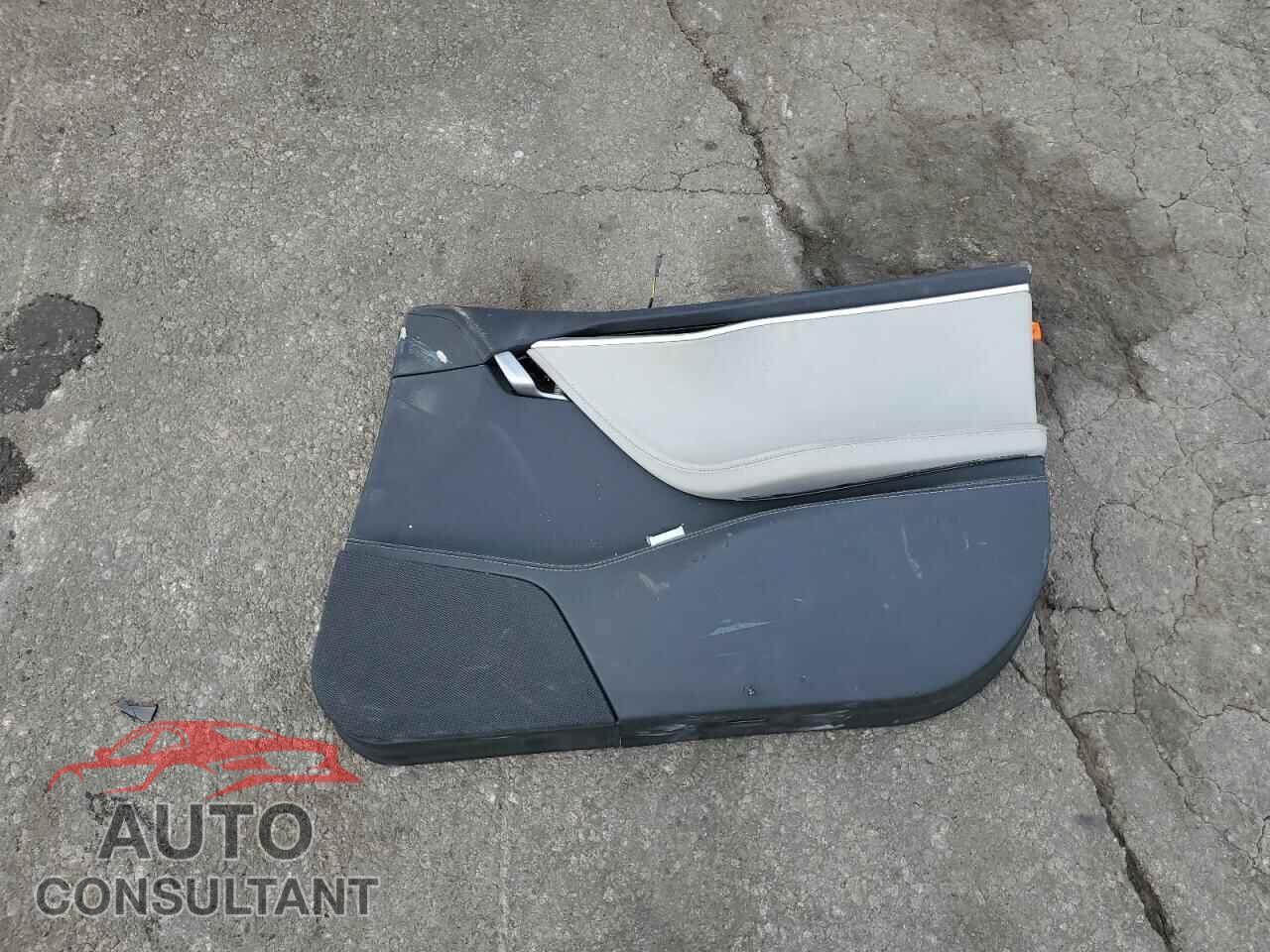 TESLA MODEL S 2015 - 5YJSA1S28FF088199