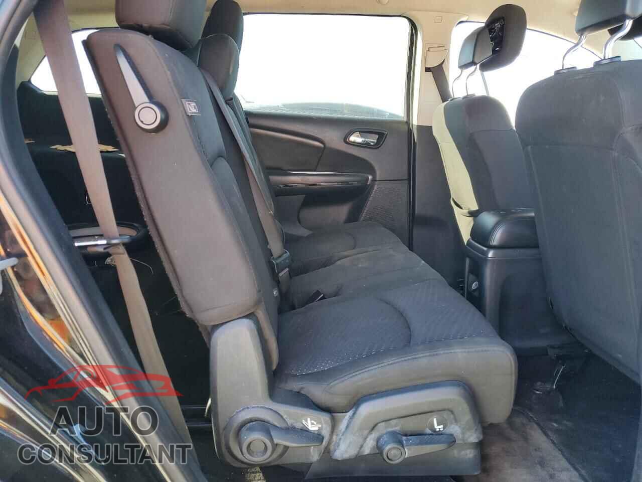 DODGE JOURNEY 2017 - 3C4PDCBB7HT552998