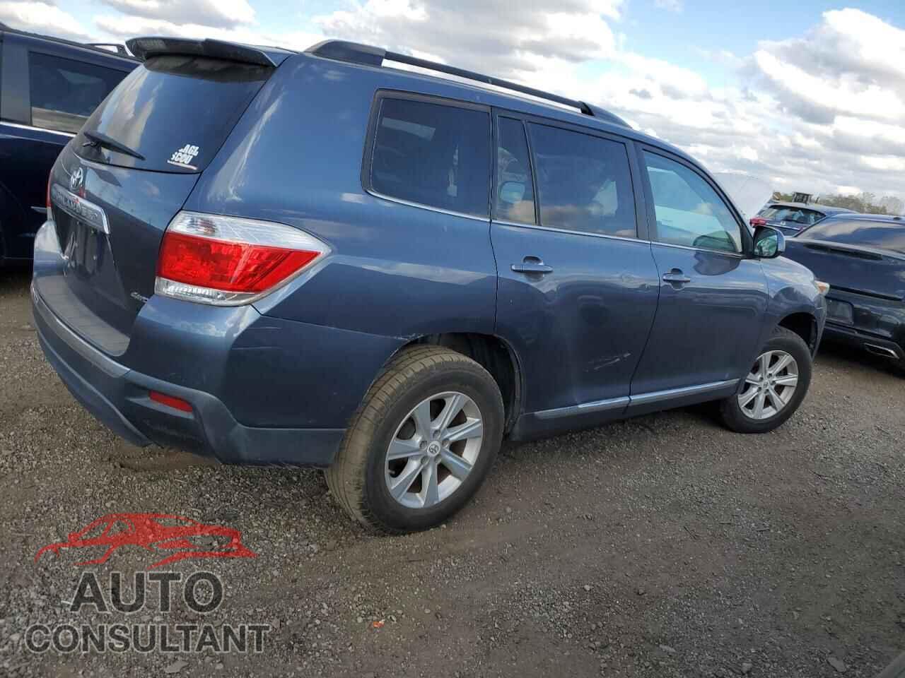 TOYOTA HIGHLANDER 2011 - 5TDBK3EH3BS063516