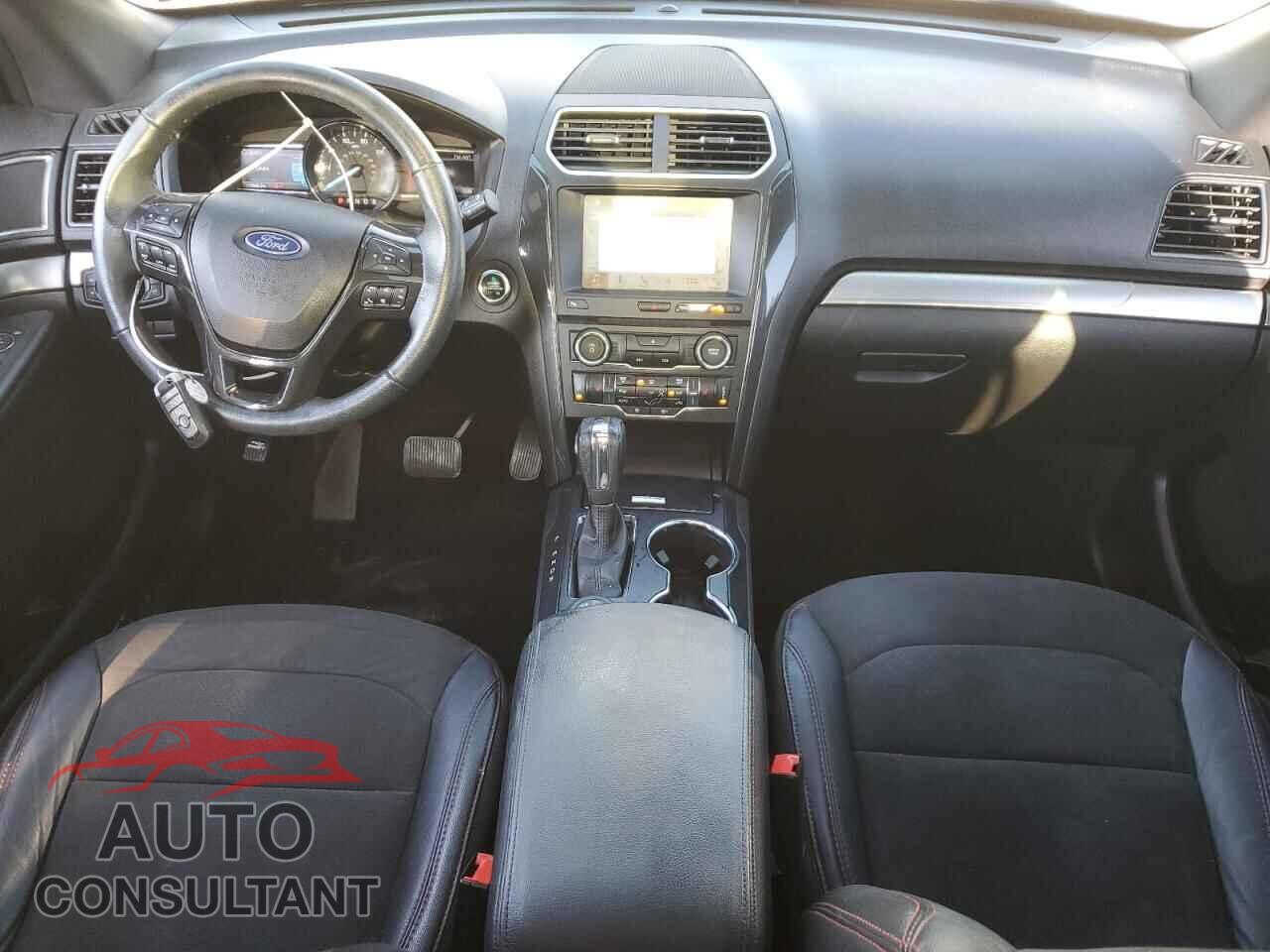 FORD EXPLORER 2018 - 1FM5K8D85JGB83172