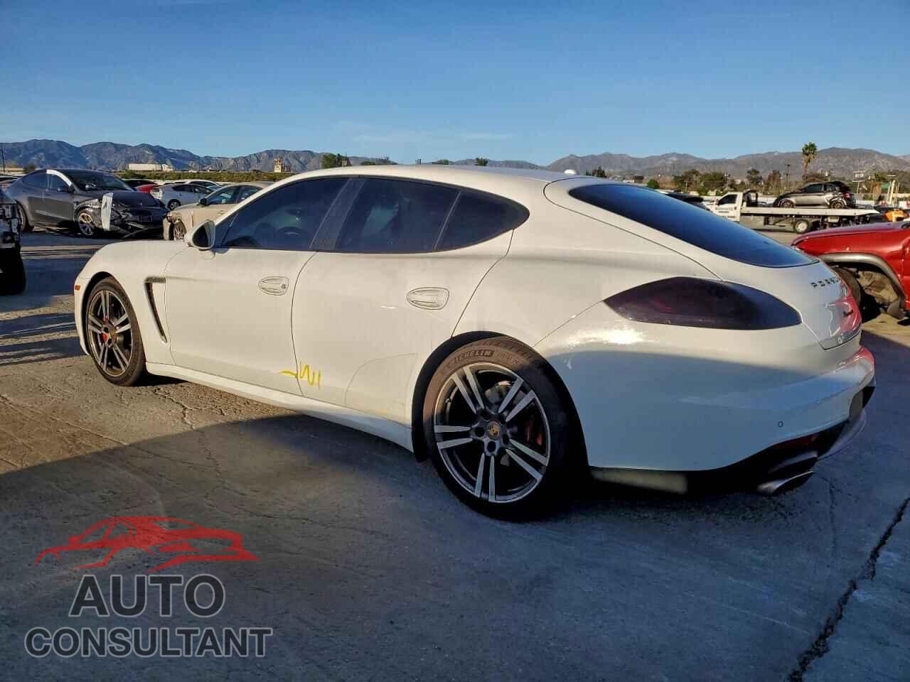 PORSCHE PANAMERA 2014 - WP0AA2A75EL009789