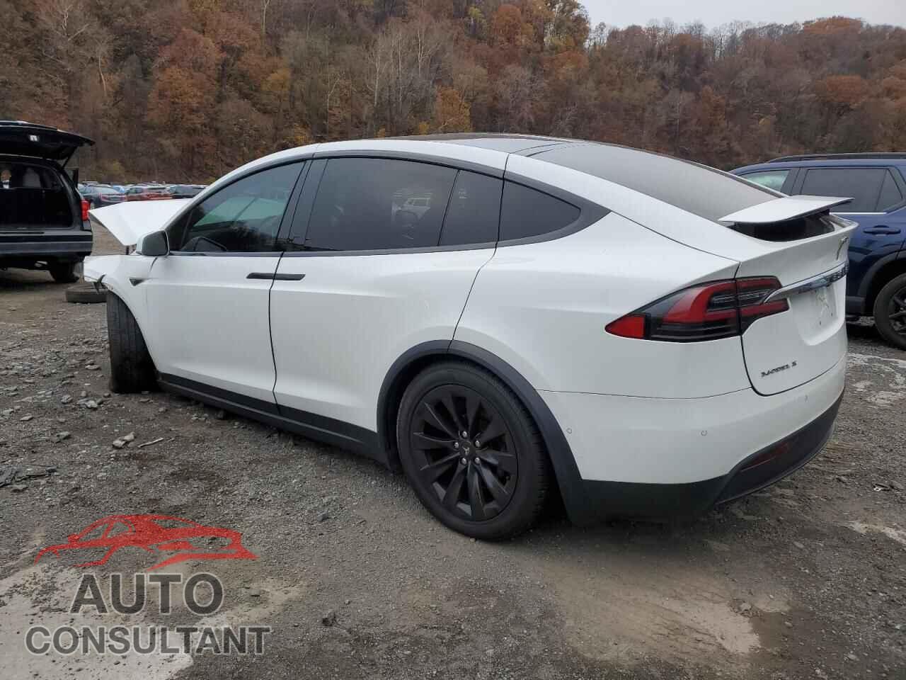 TESLA MODEL X 2016 - 5YJXCBE22GF006633