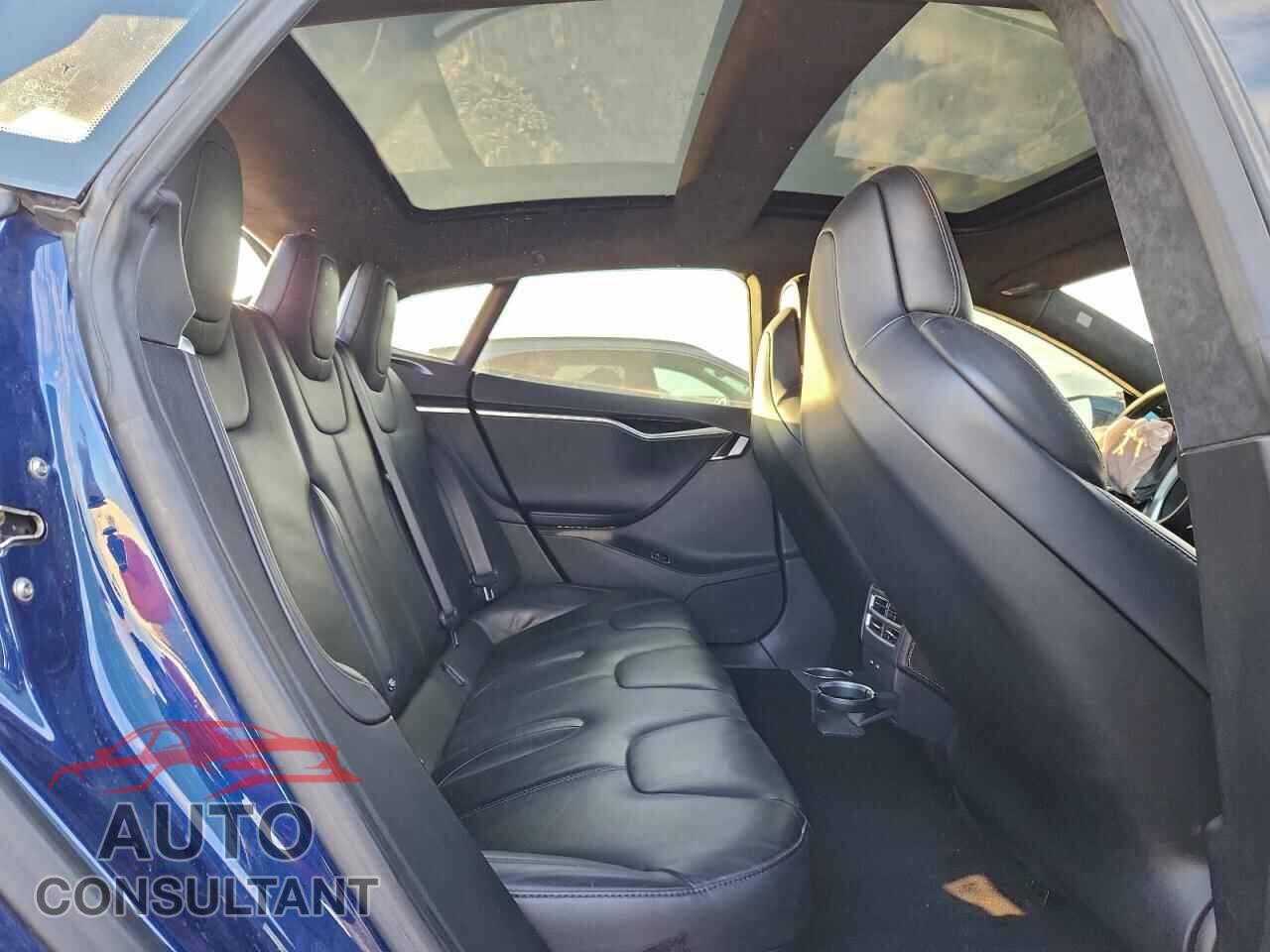 TESLA MODEL S 2017 - 5YJSA1E42HF200706