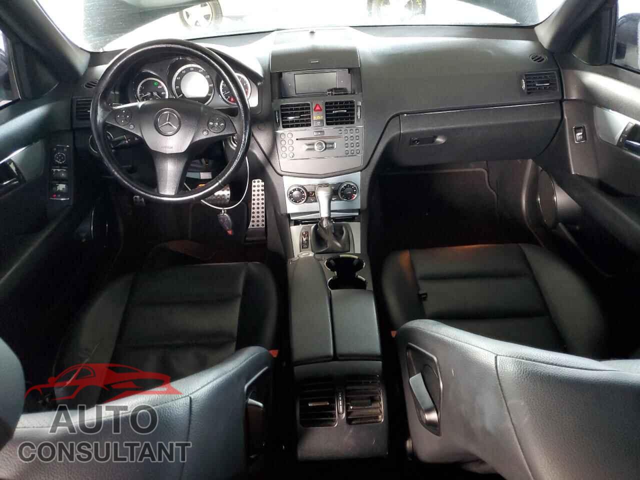 MERCEDES-BENZ C-CLASS 2010 - WDDGF5EB0AR095084