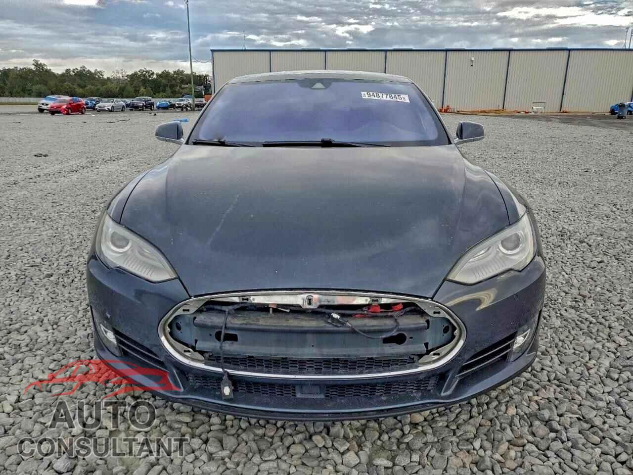 TESLA MODEL S 2015 - 5YJSA1H19FF082832