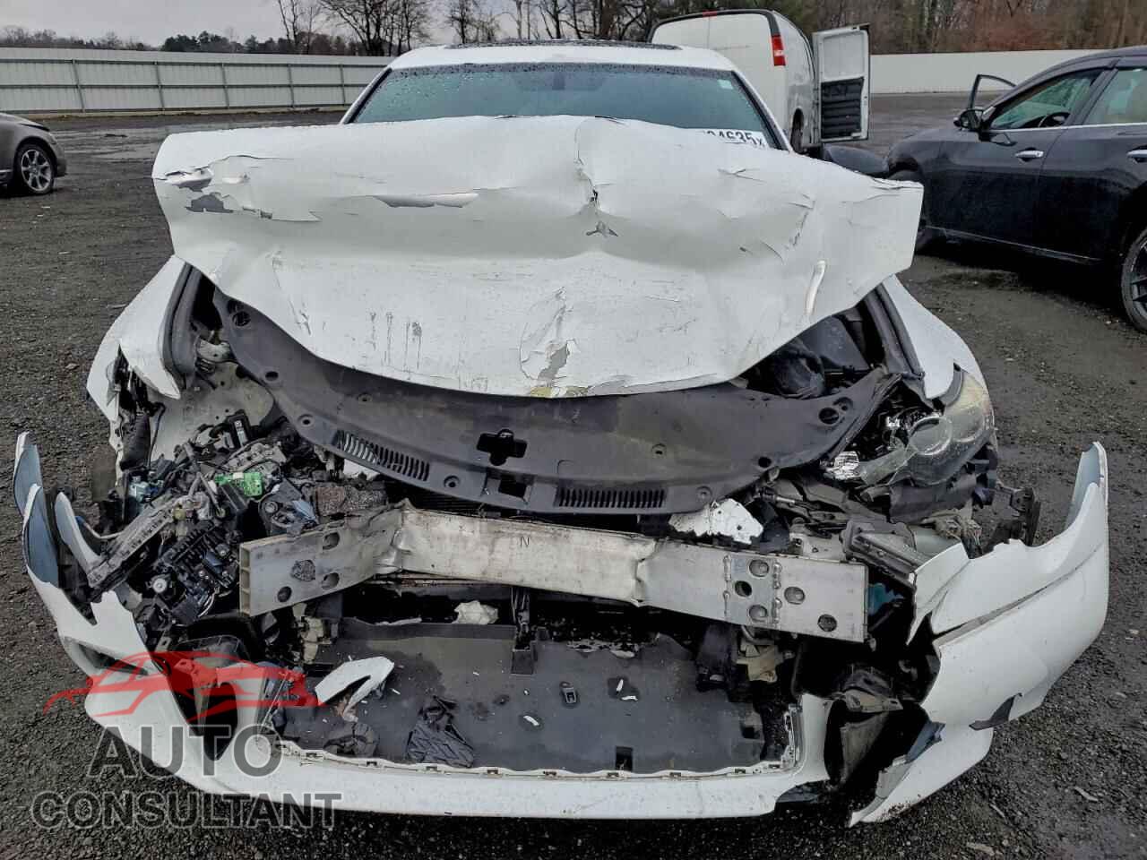 LEXUS IS 2014 - JTHCE1D2XE5002881