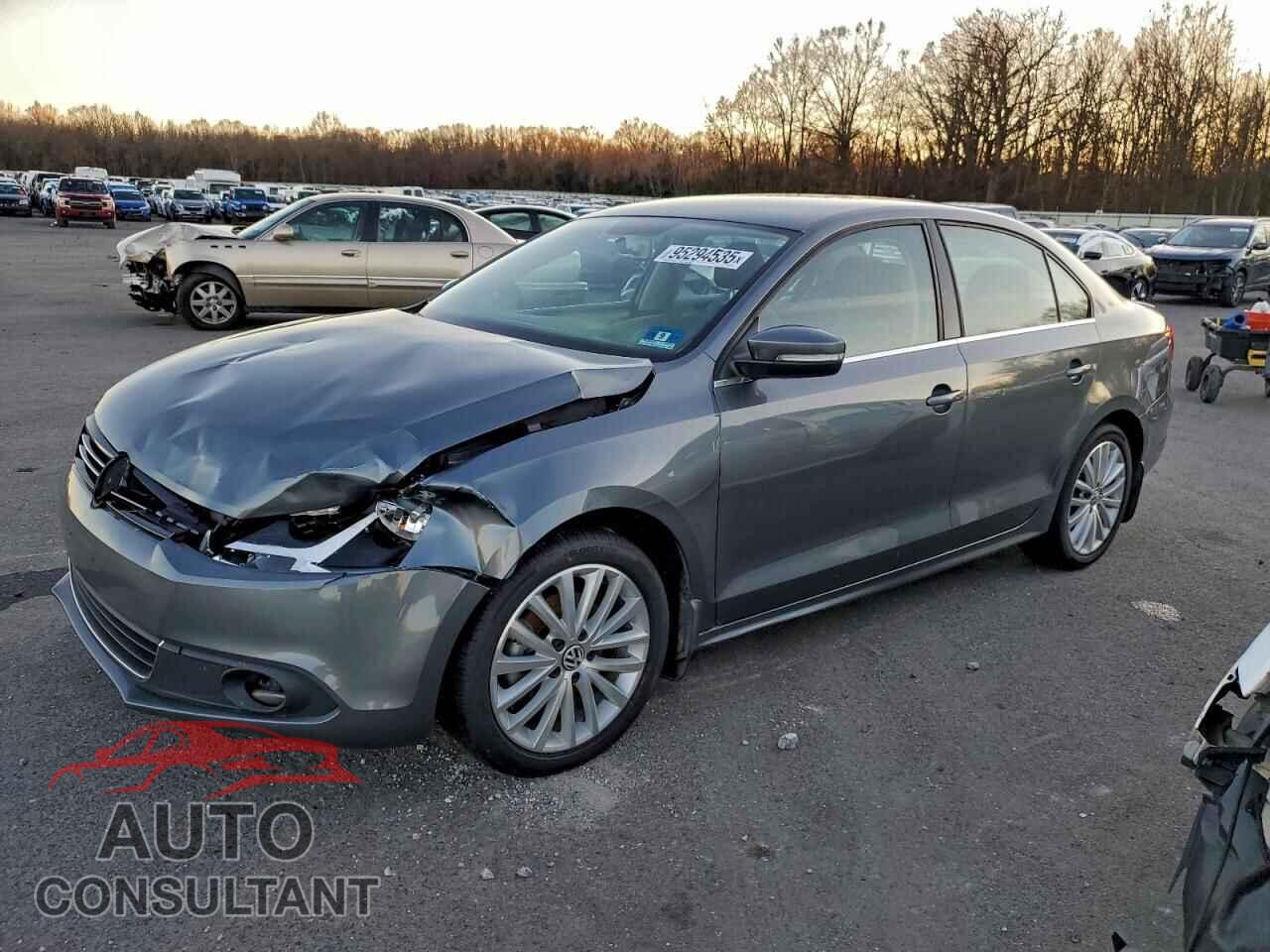 VOLKSWAGEN JETTA 2012 - 3VWLP7AJ6CM307194
