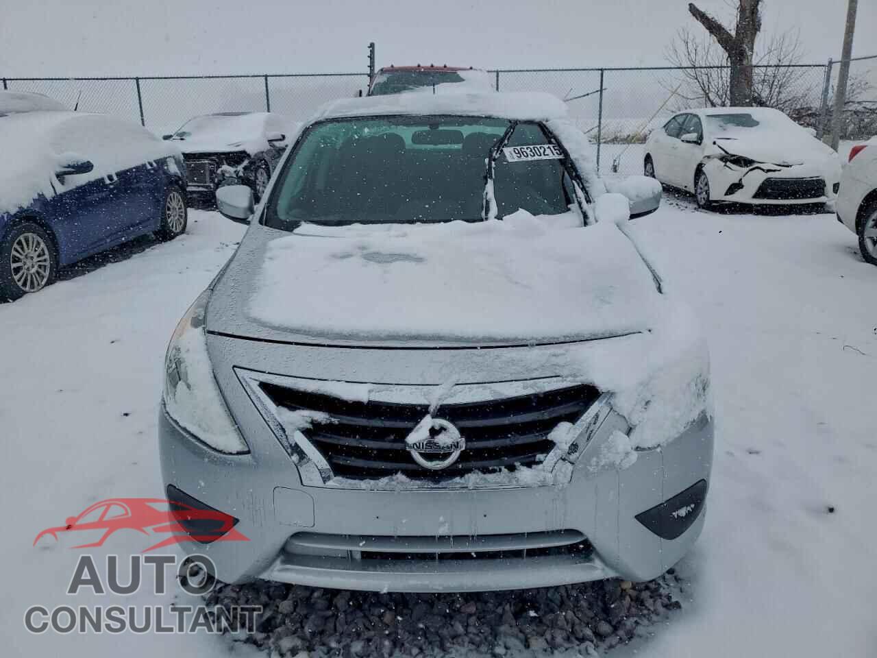 NISSAN VERSA 2017 - 3N1CN7AP3HL801557