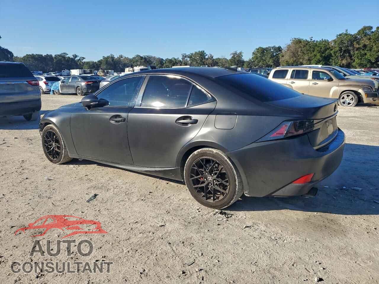 LEXUS IS 2015 - JTHBF1D22F5047100