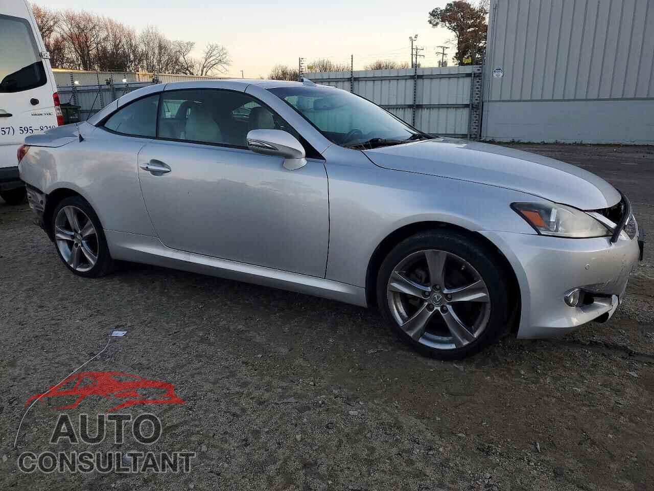 LEXUS IS 2012 - JTHFF2C21C2524704