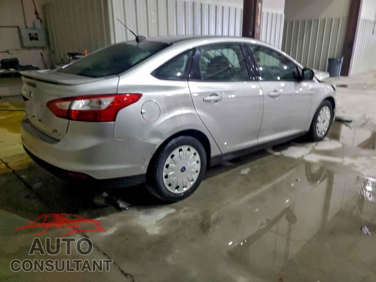 FORD FOCUS 2013 - 1FADP3F20DL276177
